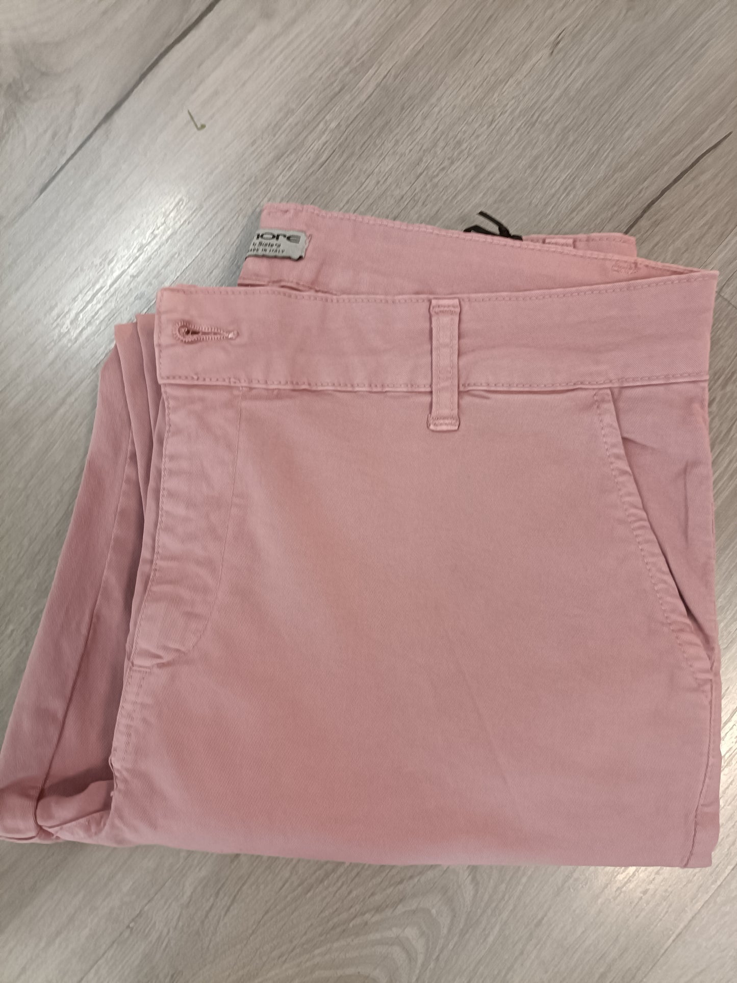 Pantalone basico in gabardina